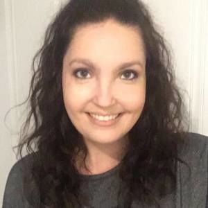 Meet your Posher, Carly